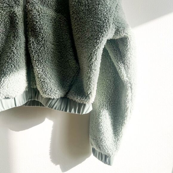 NWOT Girlfriend Collective Recycled Fleece Bomber Jacket Size XS - Picture 6 of 8